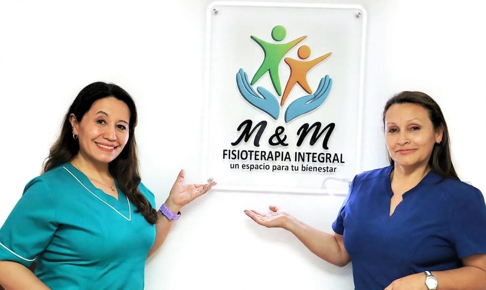 Mónica Caicedo y Magaly Monroy, fisioterapeutas de M&M Fisioterapia Integral